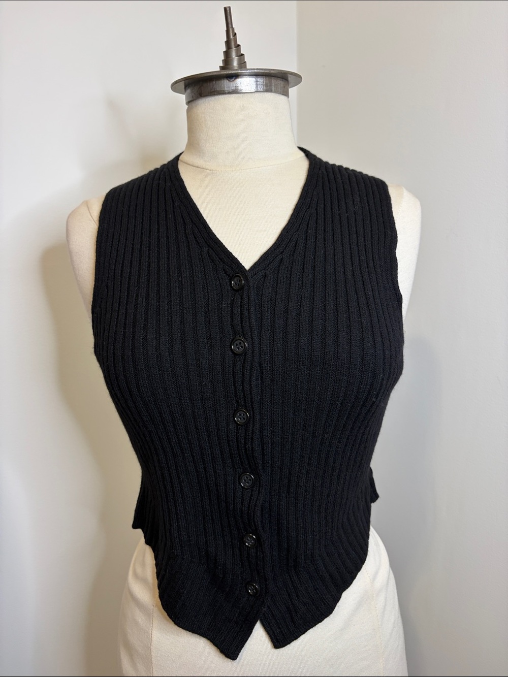 Vintage ANNE KLEIN II Black Ribbed Wool Button-Up Vest SIZE MEDIUM
